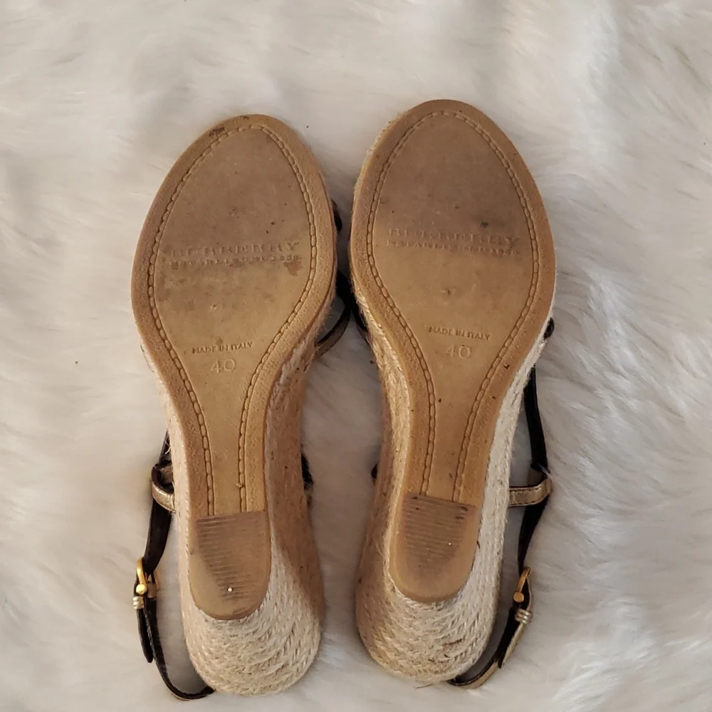 Burberry Women Espadrilles Sandals Size 40 Gold Logo Stripe